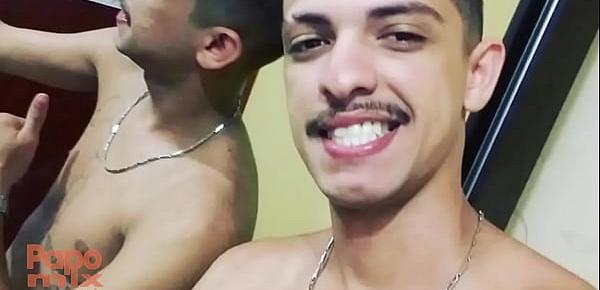  Pornstar Fred confere sucesso do Clube dos Pauzudos da Wild Thermas